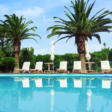 Modern In With Shared Pool Διαμέρισμα